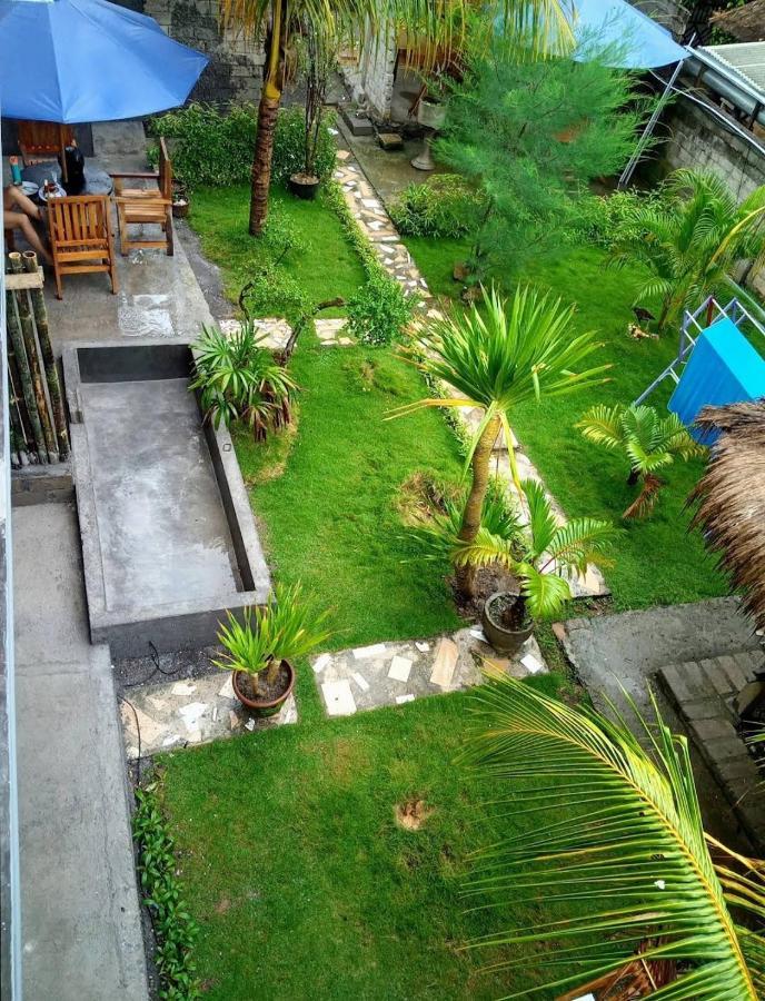 Merendeng Hostel Kuta Kuta  Esterno foto