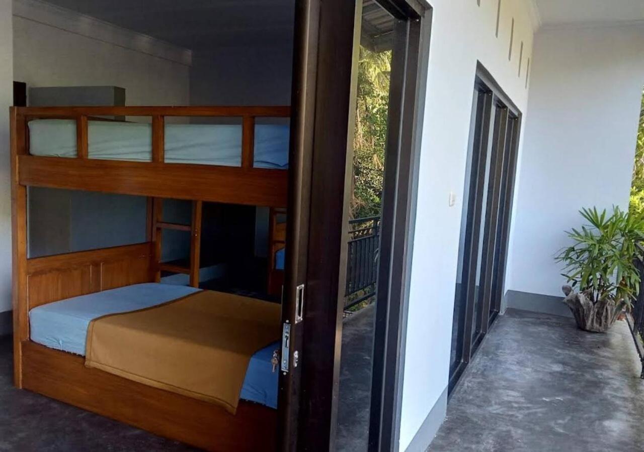 Merendeng Hostel Kuta Kuta  Esterno foto