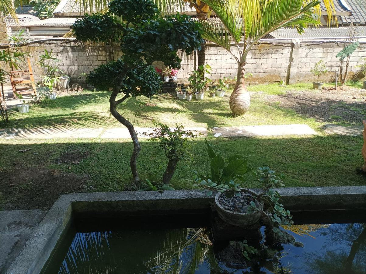 Merendeng Hostel Kuta Kuta  Esterno foto