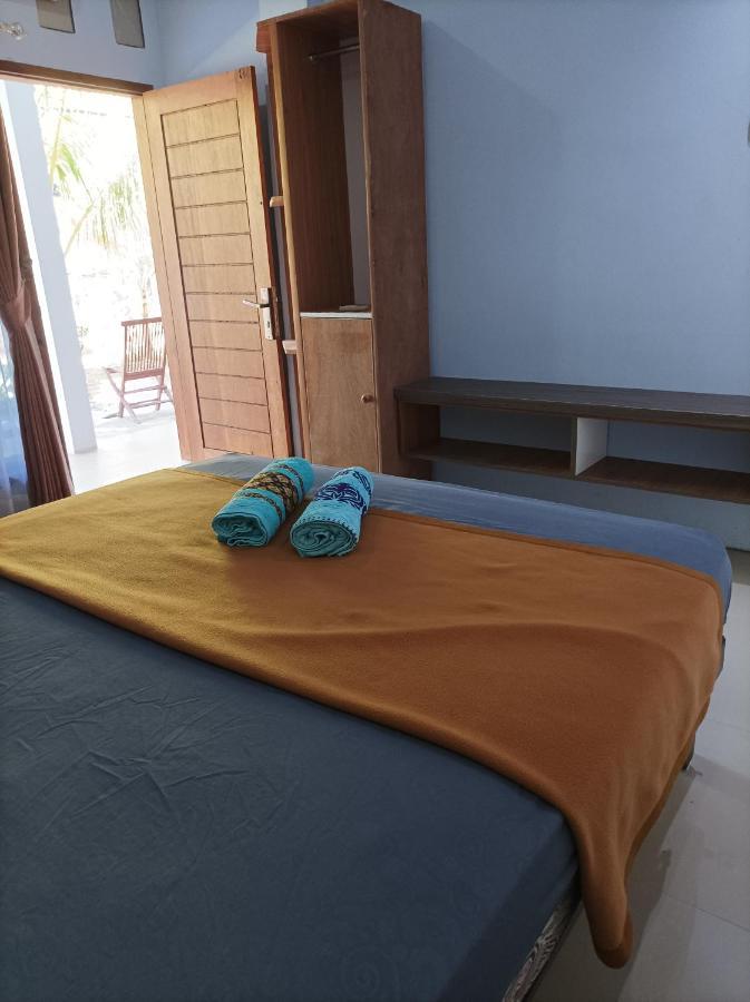 Merendeng Hostel Kuta Kuta  Esterno foto