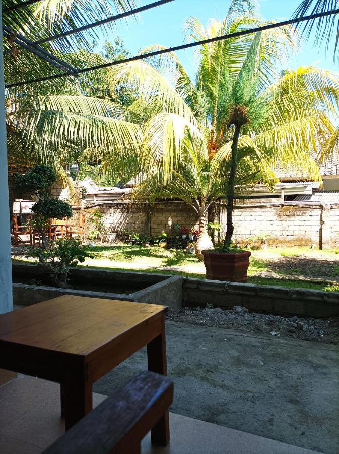 Merendeng Hostel Kuta Kuta  Esterno foto