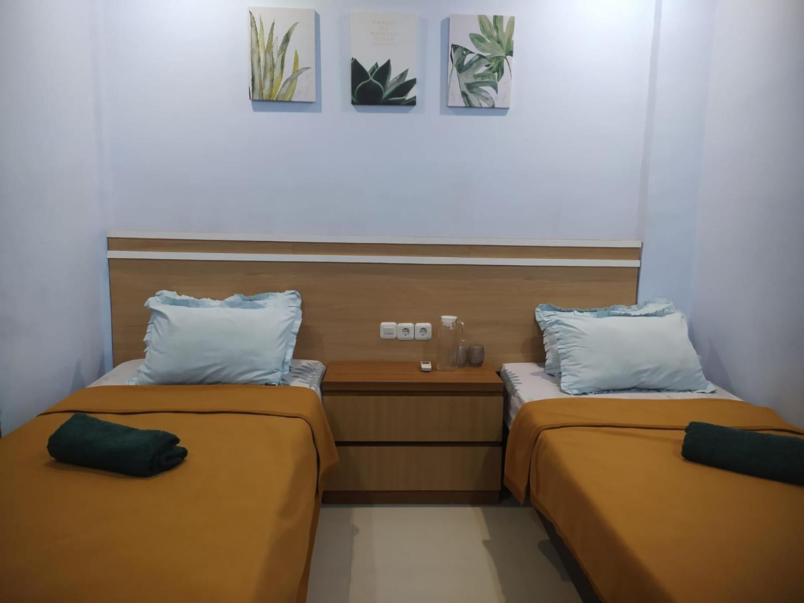 Merendeng Hostel Kuta Kuta  Esterno foto